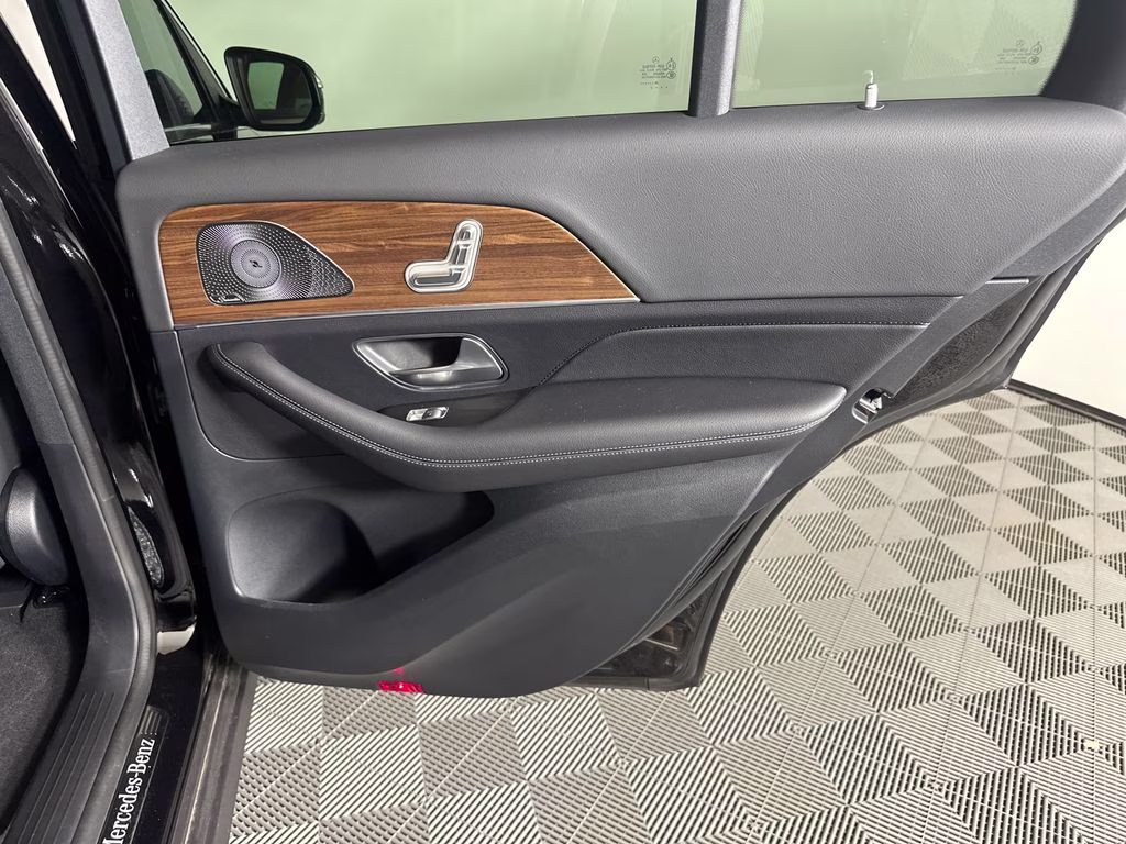 2026 Obsidian Black Metallic Mercedes-Benz GLE GLE 350 AWD SUV