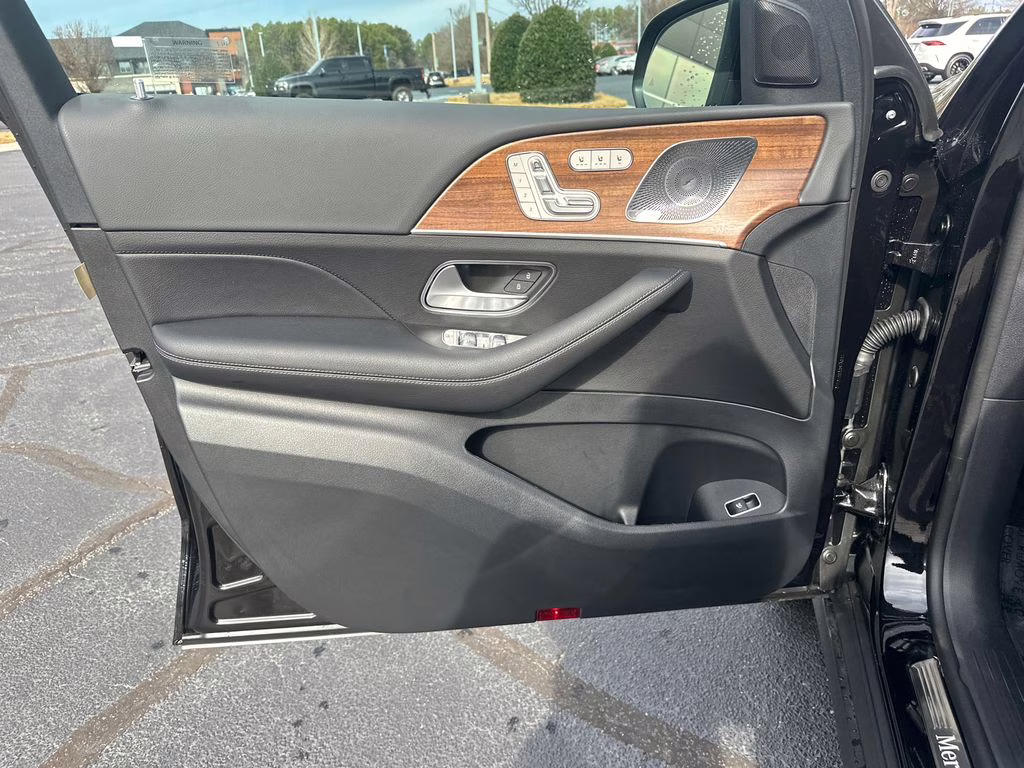 2026 Black Mercedes-Benz GLE GLE 350 AWD SUV