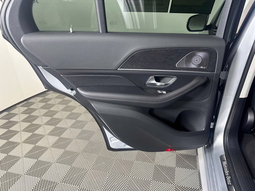 2026 Cirrus Silver Metallic Mercedes-Benz GLE GLE 450 AWD SUV