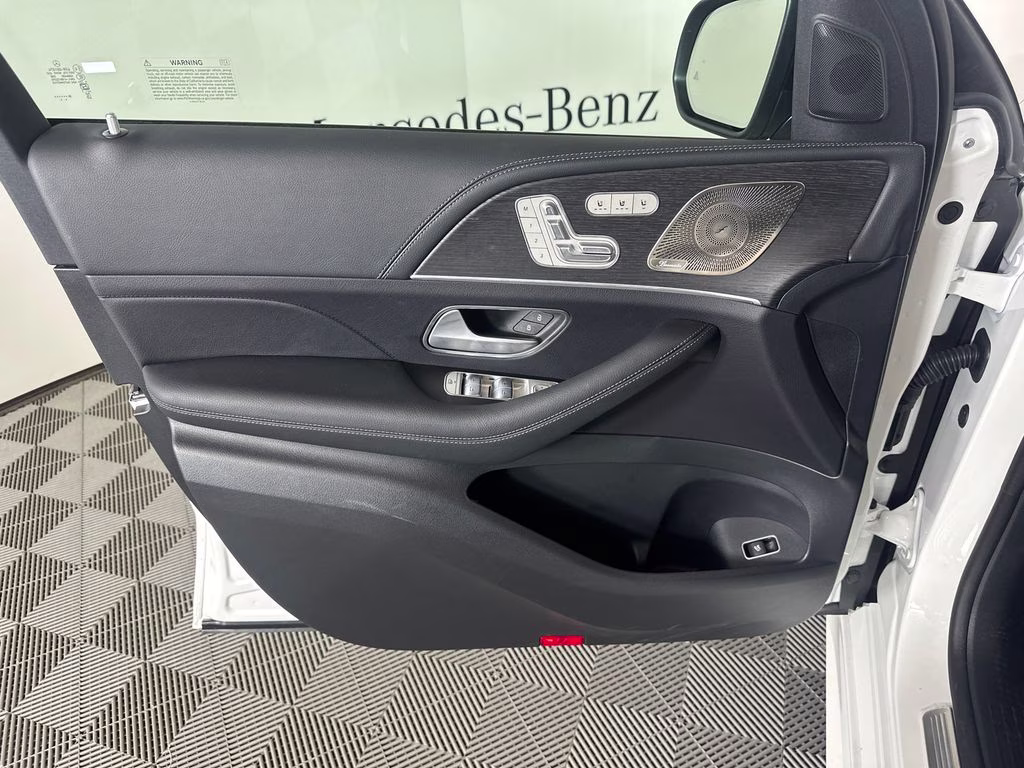 2026 Polar White Mercedes-Benz GLE GLE 450 AWD SUV