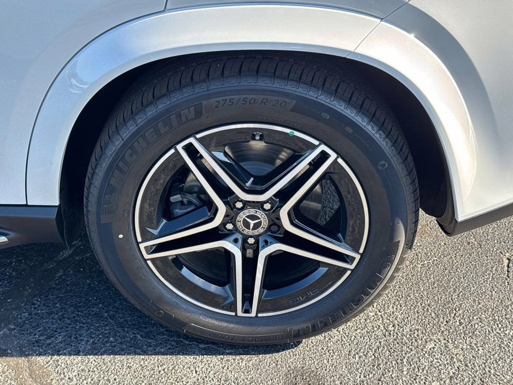 2026 Moonlight White Metallic Mercedes-Benz GLE GLE 450 AWD SUV