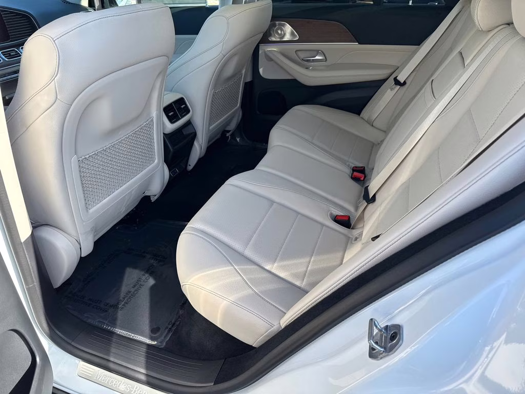 2026 Moonlight White Metallic Mercedes-Benz GLE GLE 450 AWD SUV