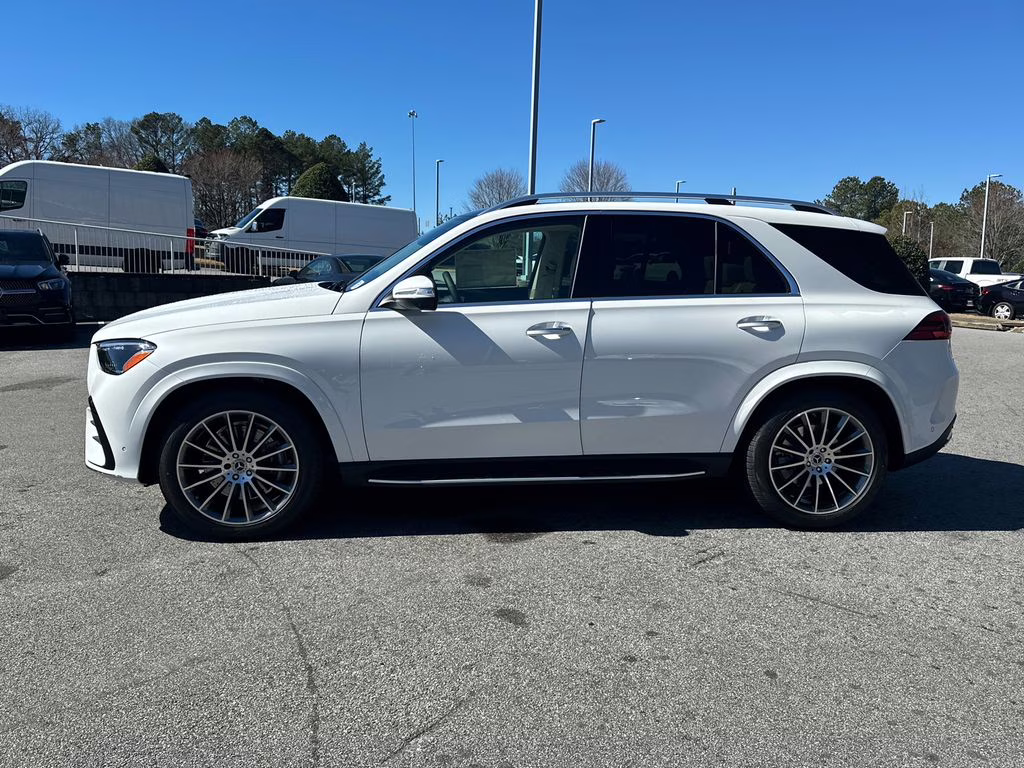 2026 Moonlight Mercedes-Benz GLE GLE 450 AWD SUV