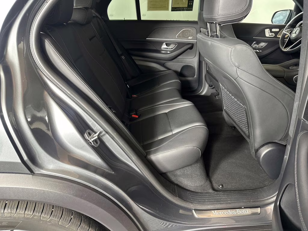 2025 Selenite Gray Metallic Mercedes-Benz GLE GLE 450 AWD SUV