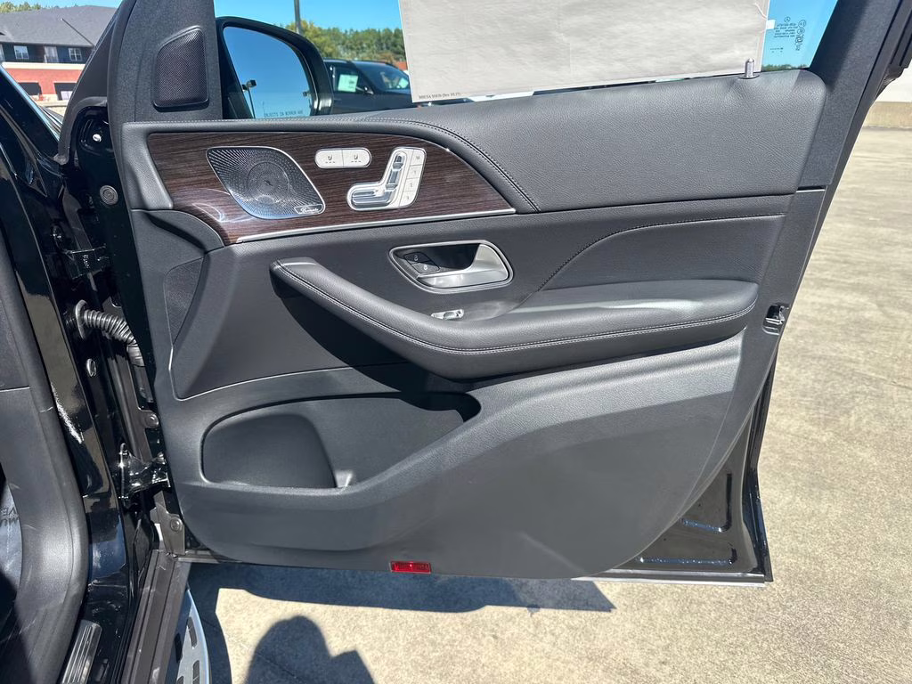 2026 Black Mercedes-Benz GLE GLE 580 AWD SUV