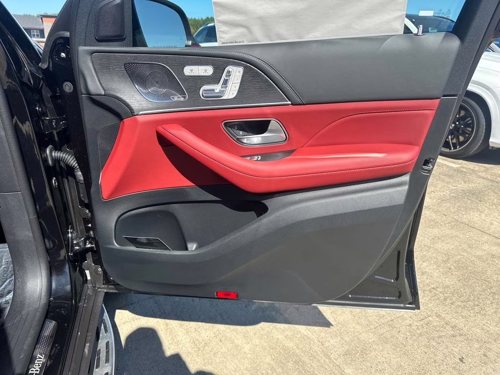 2026 Obsidian Mercedes-Benz GLS GLS 580 AWD SUV