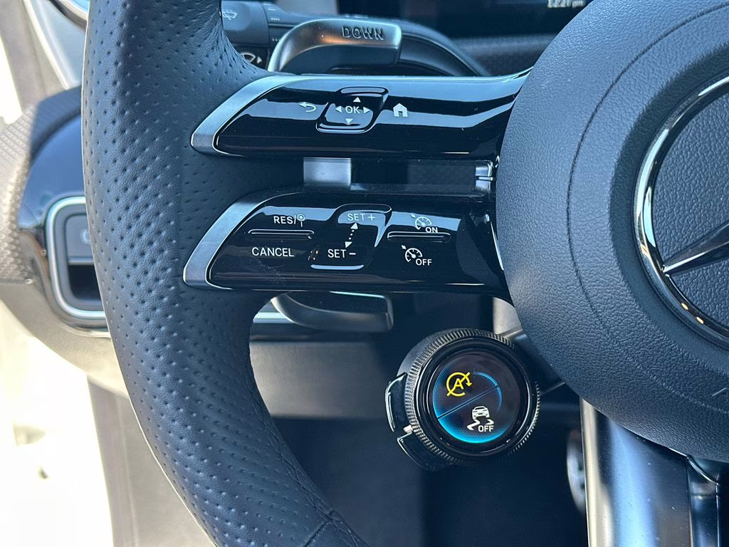 2025 Polar White Mercedes-Benz CLA CLA 35 AMG AWD Coupe