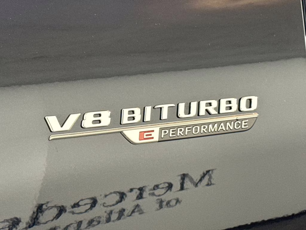 2026 Obsidian Black/MANUFAKTUR Moonlight White Mercedes-Benz S-Class S 63 E AMG AWD Sedan