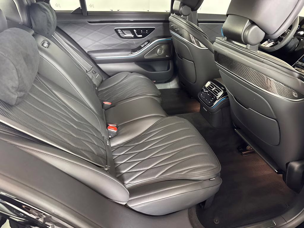 2026 Obsidian Black/MANUFAKTUR Moonlight White Mercedes-Benz S-Class S 63 E AMG AWD Sedan