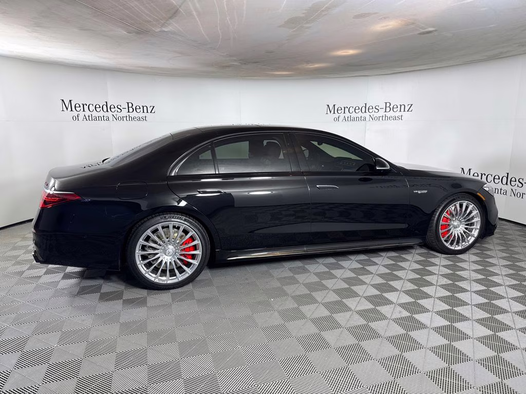 2026 Obsidian Black/MANUFAKTUR Moonlight White Mercedes-Benz S-Class S 63 E AMG AWD Sedan