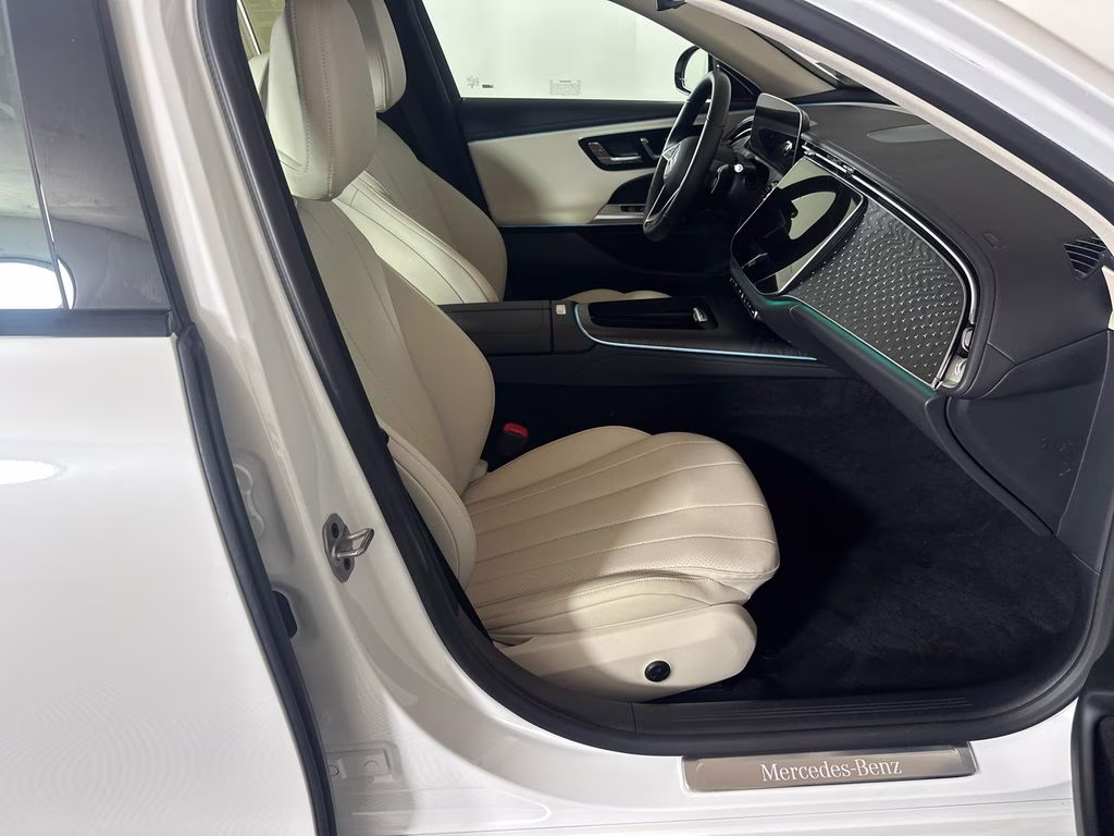 2026 MANUFAKTUR Moonlight White Metallic Mercedes-Benz E-Class E 350 RWD Sedan