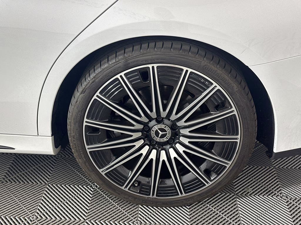 2026 MANUFAKTUR Moonlight White Metallic Mercedes-Benz E-Class E 350 RWD Sedan
