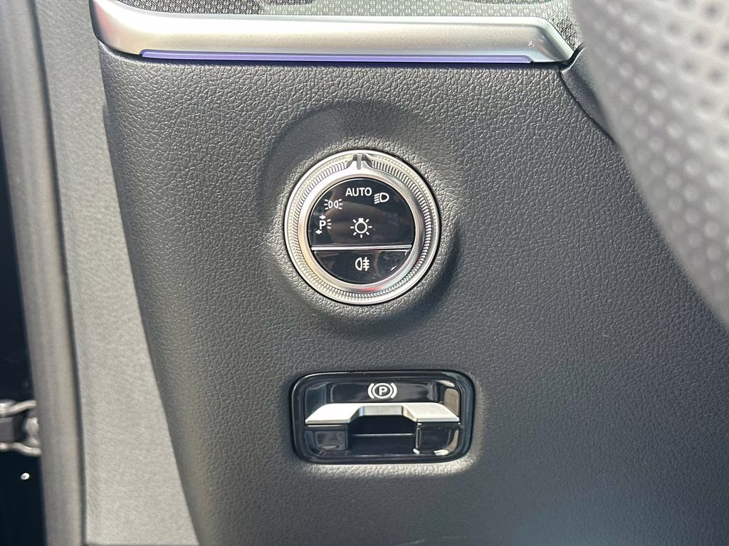 2026 207/040black Mercedes-Benz CLE CLE 300 AWD Convertible