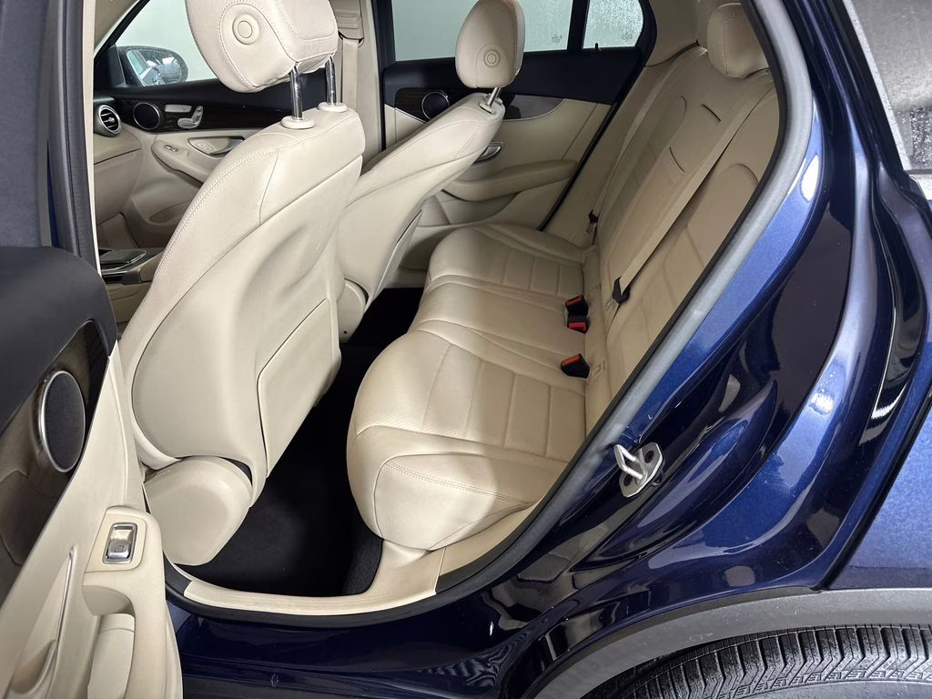 2022 Lunar Blue Metallic Mercedes-Benz GLC GLC 300 RWD SUV