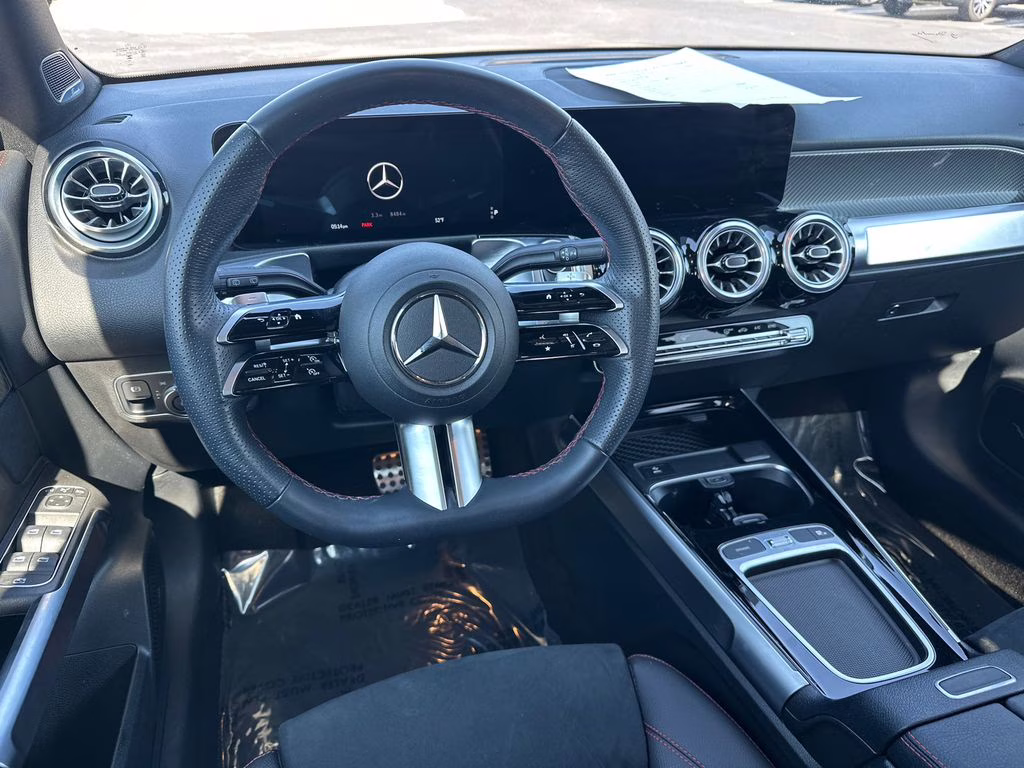 2024 Polar White Mercedes-Benz GLB GLB 250 FWD SUV