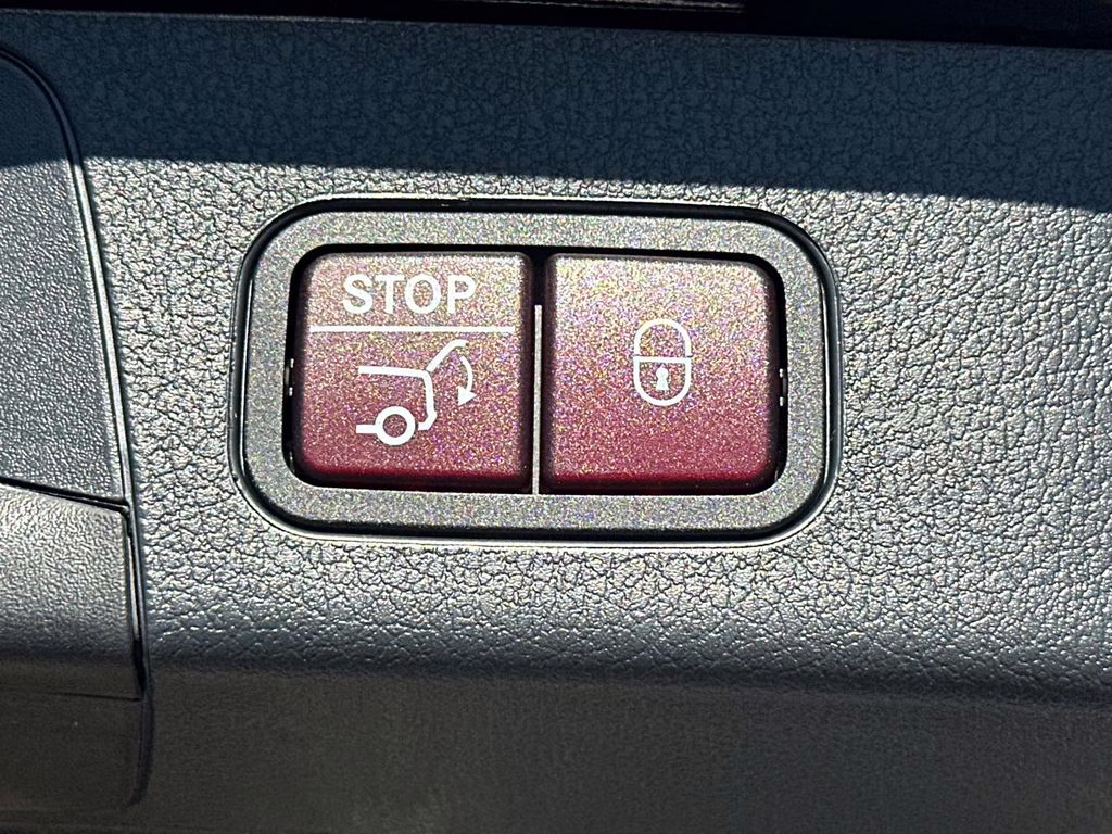 2026 Black Mercedes-Benz GLB GLB 250 FWD SUV