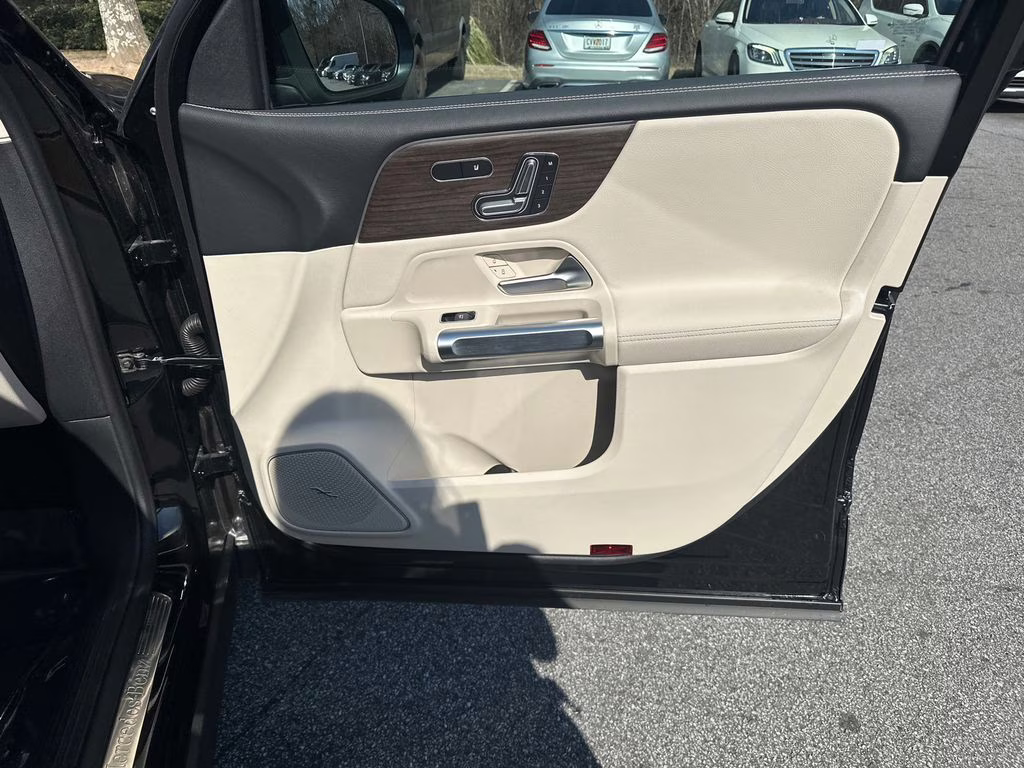 2026 Cosmos Black Mercedes-Benz GLB GLB 250 FWD SUV