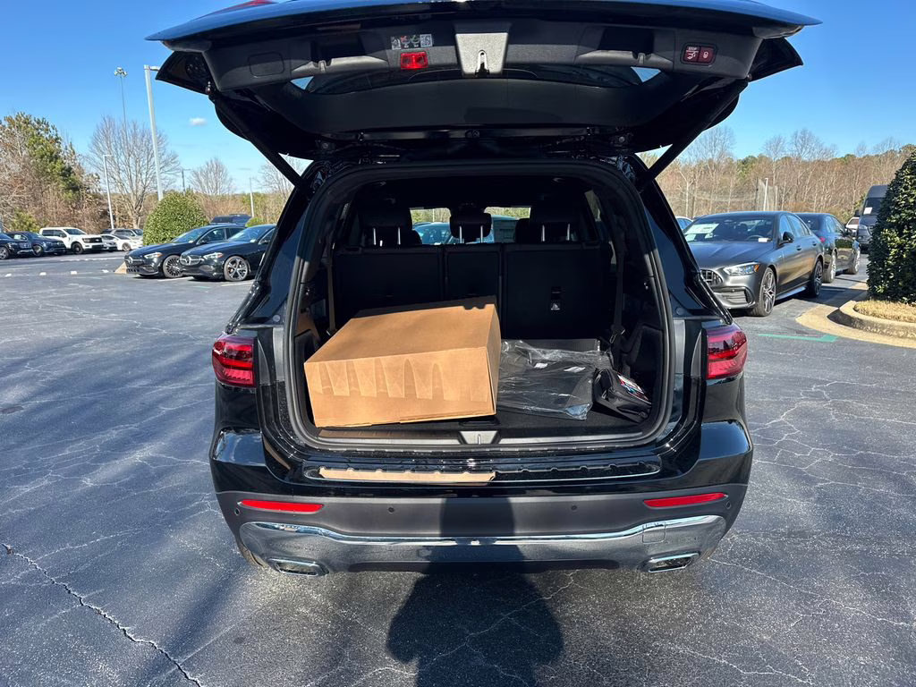 2026 101/696black Mercedes-Benz GLB GLB 250 FWD SUV