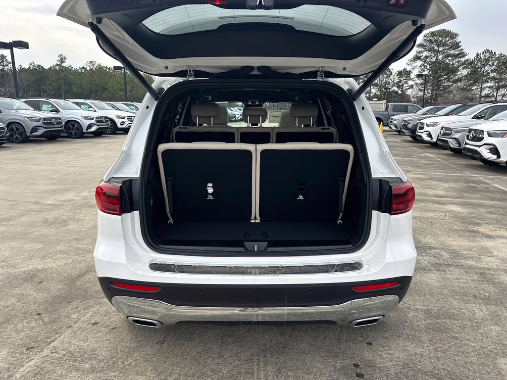 2026 105/149white Mercedes-Benz GLB GLB 250 FWD SUV