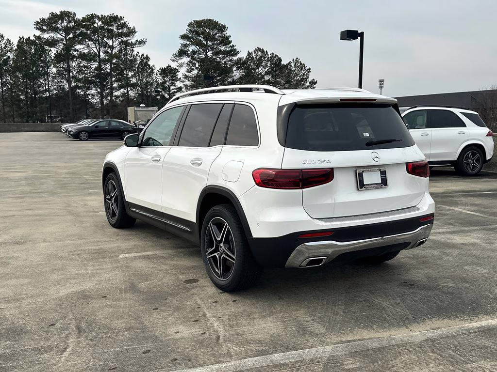 2026 105/149white Mercedes-Benz GLB GLB 250 FWD SUV