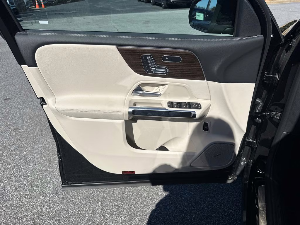 2026 Black Mercedes-Benz GLB GLB 250 FWD SUV