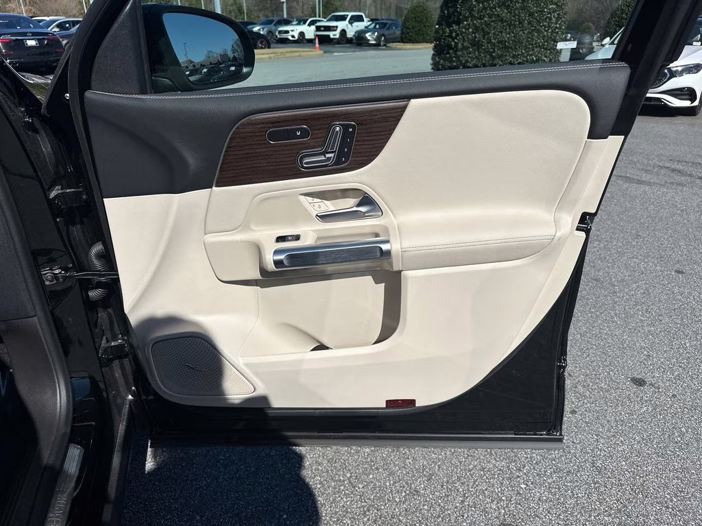 2026 Black Mercedes-Benz GLB GLB 250 FWD SUV