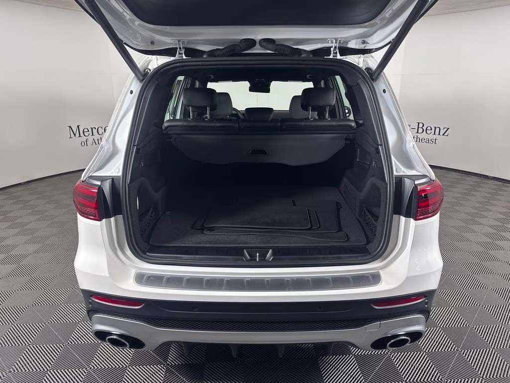 2026 Polar White Mercedes-Benz GLB GLB 35 AMG AWD SUV