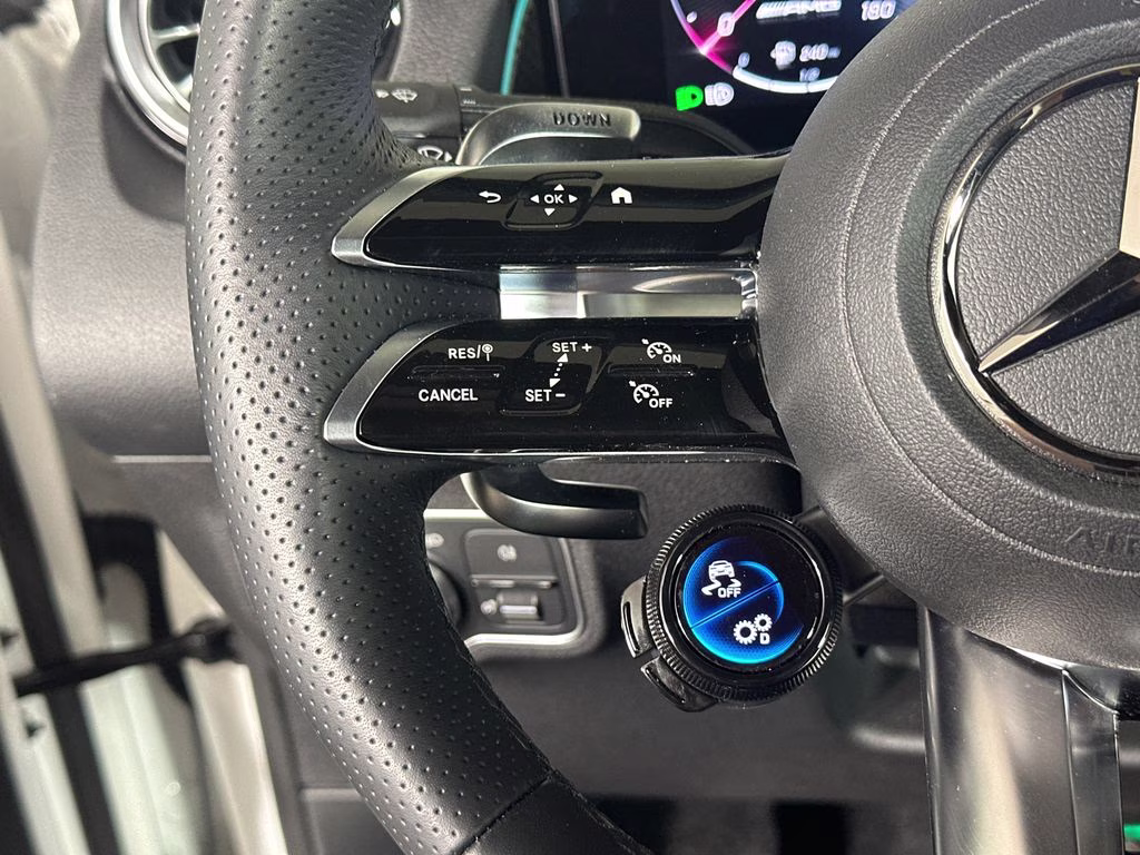 2026 Polar White Mercedes-Benz GLB GLB 35 AMG AWD SUV