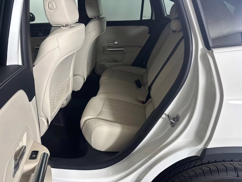 2026 Polar White Mercedes-Benz GLA GLA 250 FWD SUV