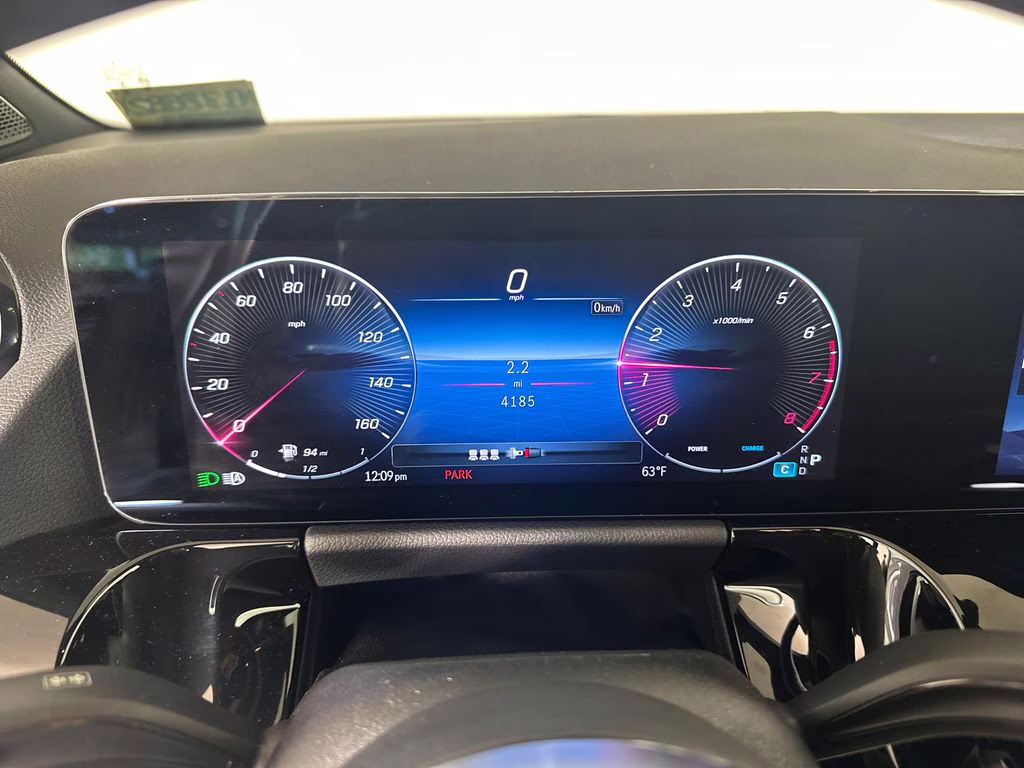 2026 Polar White Mercedes-Benz GLA GLA 250 FWD SUV