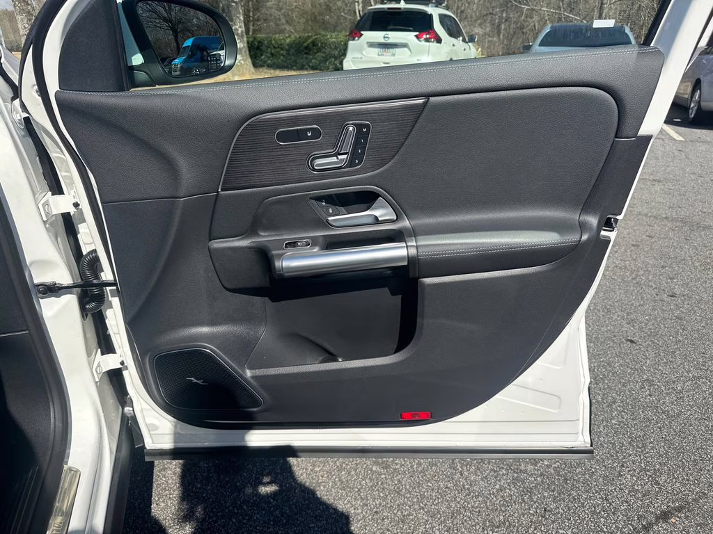 2026 101/149white Mercedes-Benz GLA GLA 250 FWD SUV