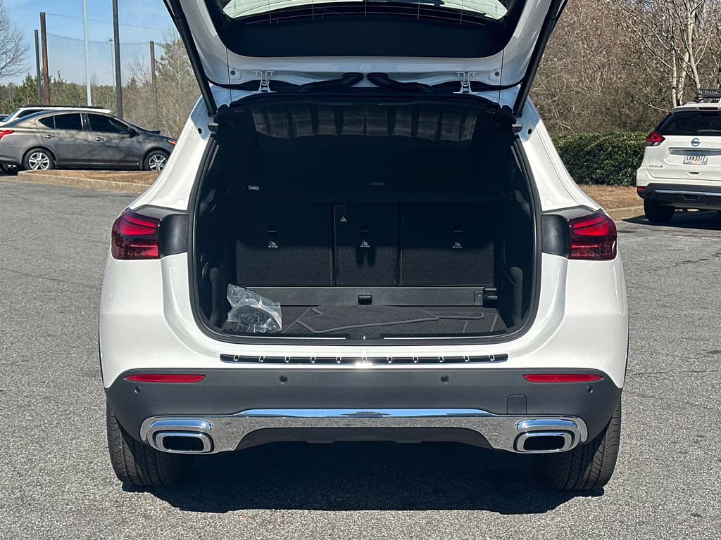 2026 101/149white Mercedes-Benz GLA GLA 250 FWD SUV