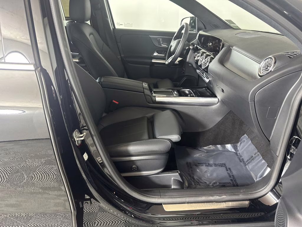 2026 Night Black Mercedes-Benz GLA GLA 250 FWD SUV