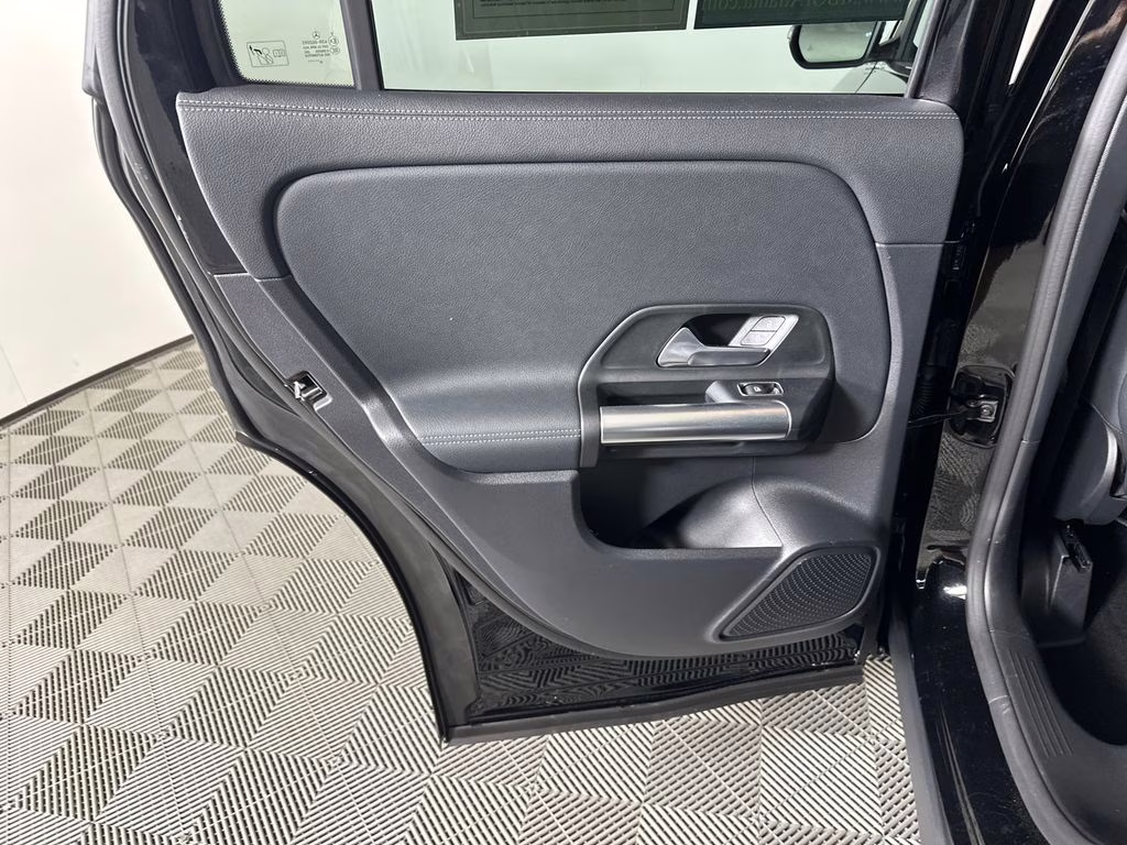 2026 Night Black Mercedes-Benz GLA GLA 250 FWD SUV