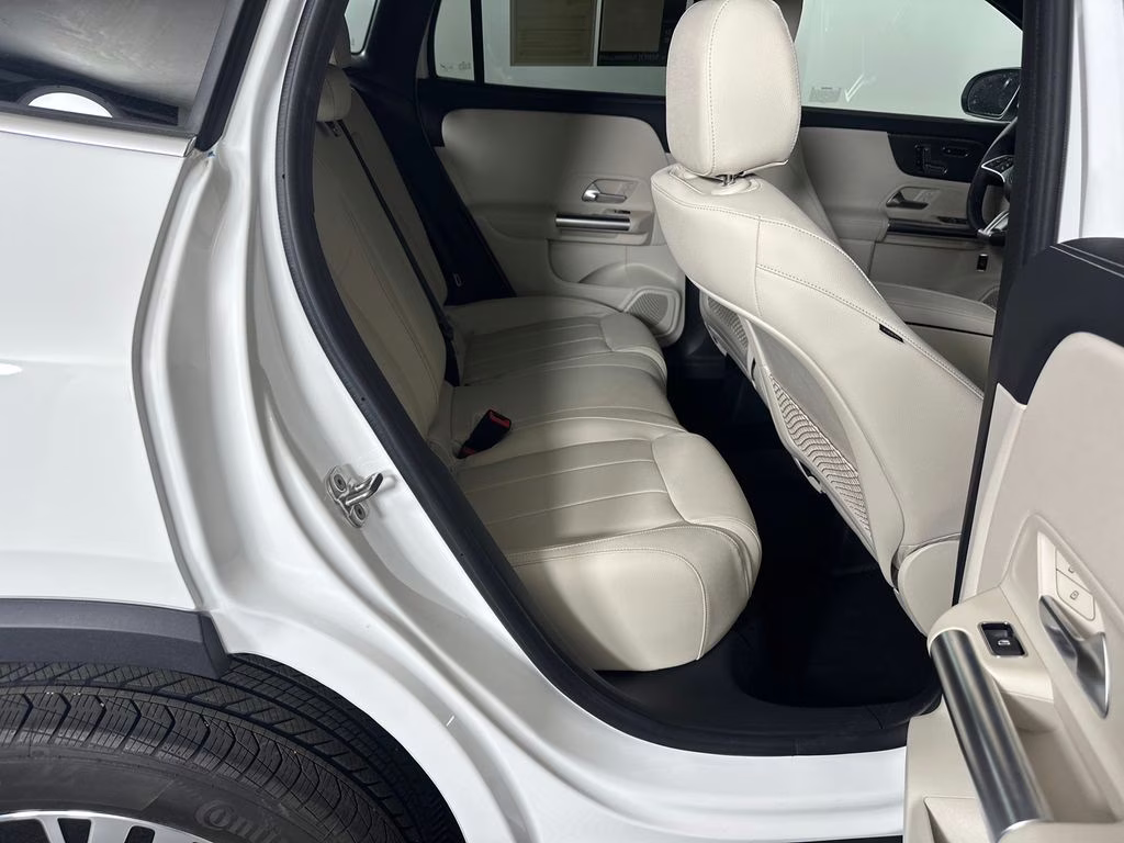 2026 Polar White Mercedes-Benz GLA GLA 250 FWD SUV