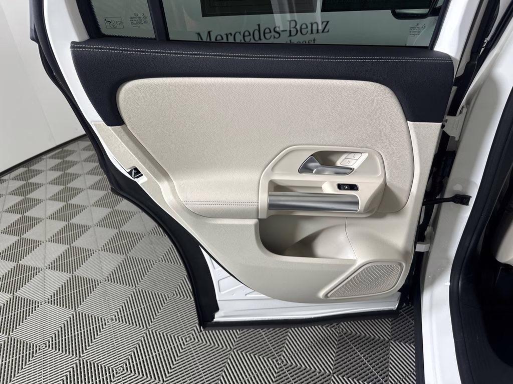 2026 Polar White Mercedes-Benz GLA GLA 250 FWD SUV