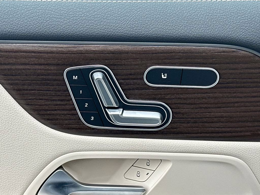 2026 Polar White Mercedes-Benz GLA GLA 250 FWD SUV