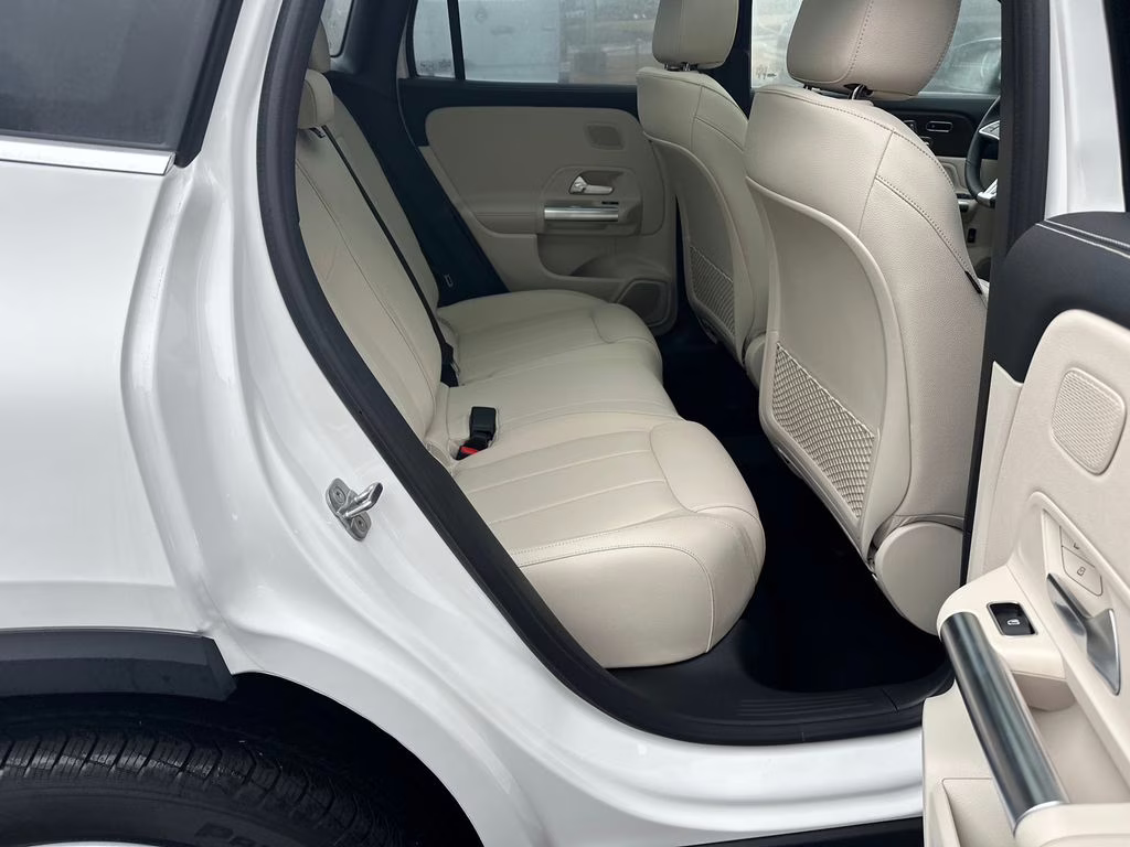 2026 Polar White Mercedes-Benz GLA GLA 250 FWD SUV