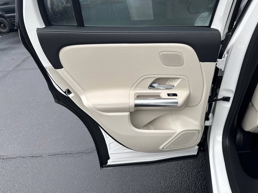 2026 Polar White Mercedes-Benz GLA GLA 250 FWD SUV