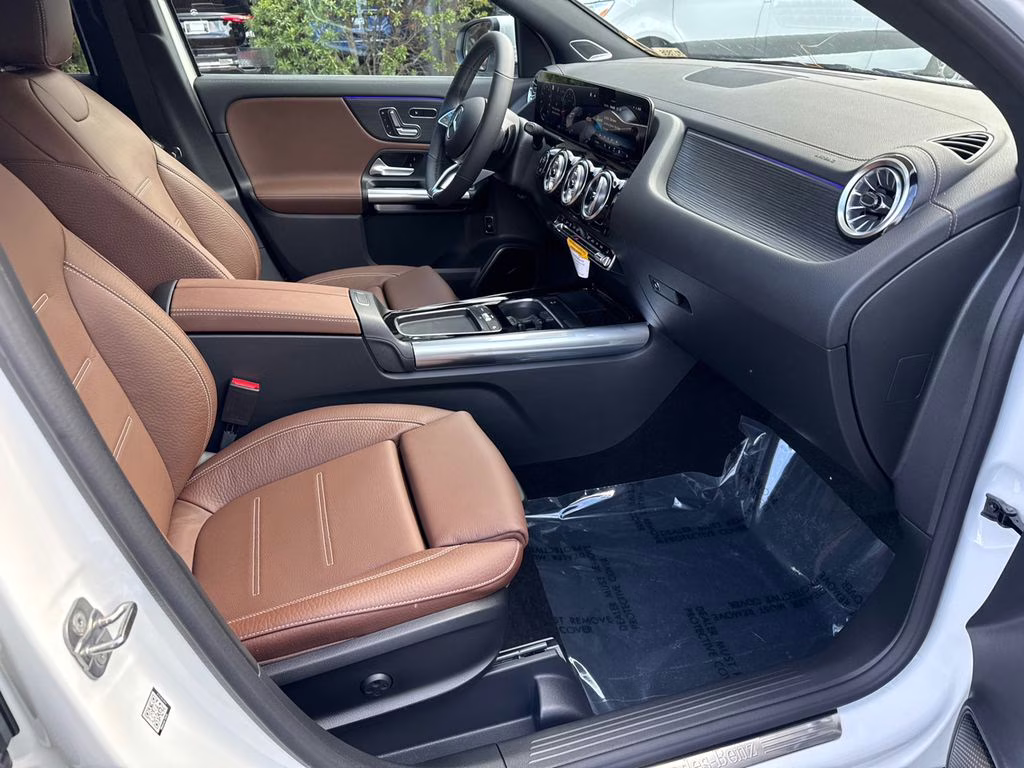 2026 White Mercedes-Benz GLA GLA 250 AWD SUV