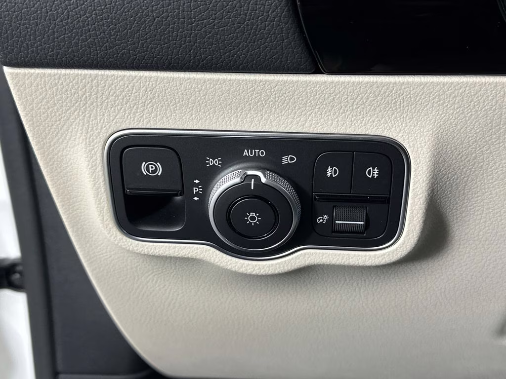 2026 Polar White Mercedes-Benz GLA GLA 250 AWD SUV