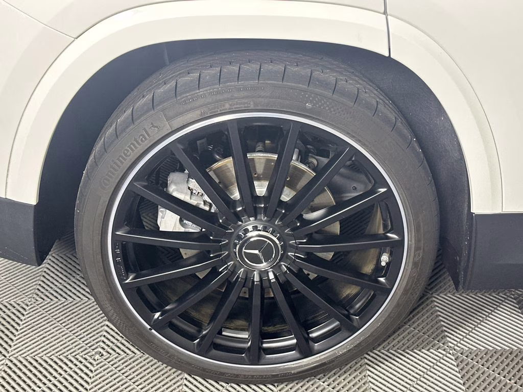 2026 Mercedes-Benz GLA AMG GLA 35 - Photo 19
