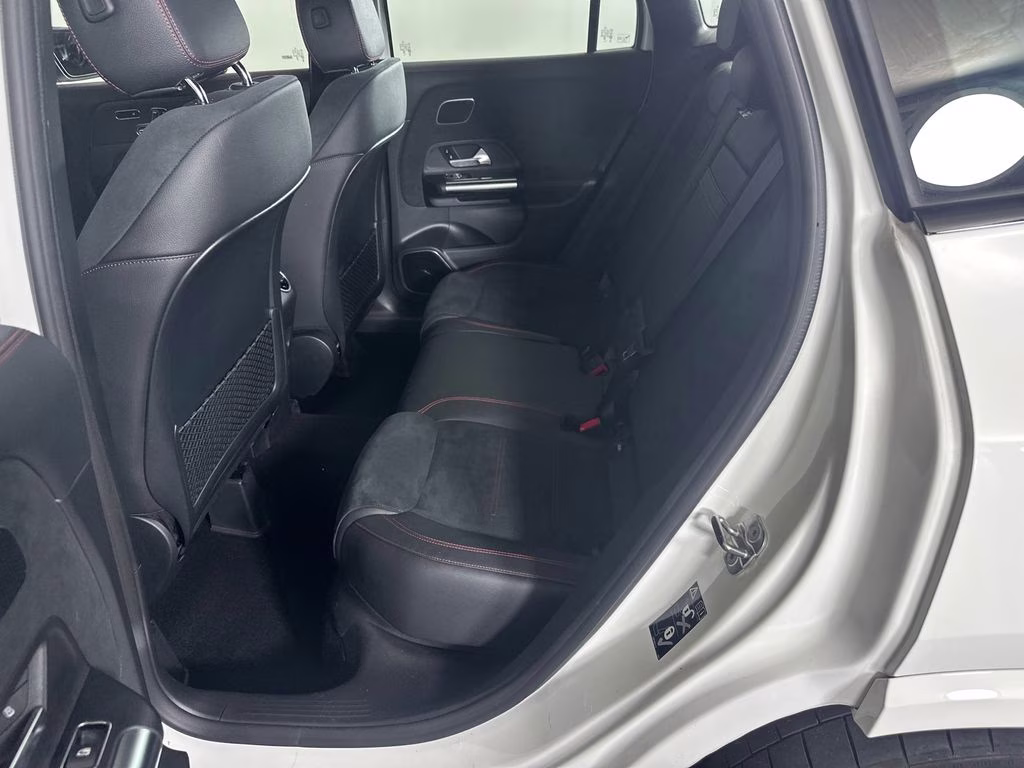 2026 Mercedes-Benz GLA AMG GLA 35 - Photo 23