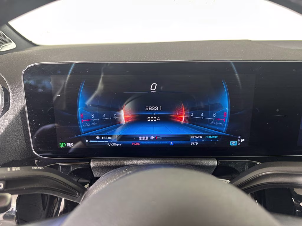 2026 Mercedes-Benz GLA AMG GLA 35 - Photo 29
