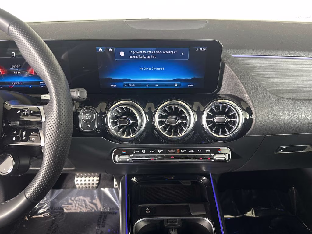 2026 Mercedes-Benz GLA AMG GLA 35 - Photo 30