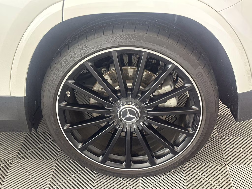 2026 Polar White Mercedes-Benz GLA GLA 35 AMG AWD SUV