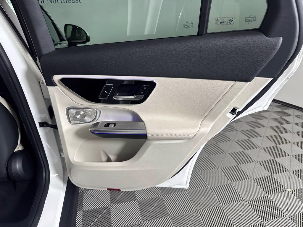2026 Polar White Mercedes-Benz GLC GLC 300 RWD SUV