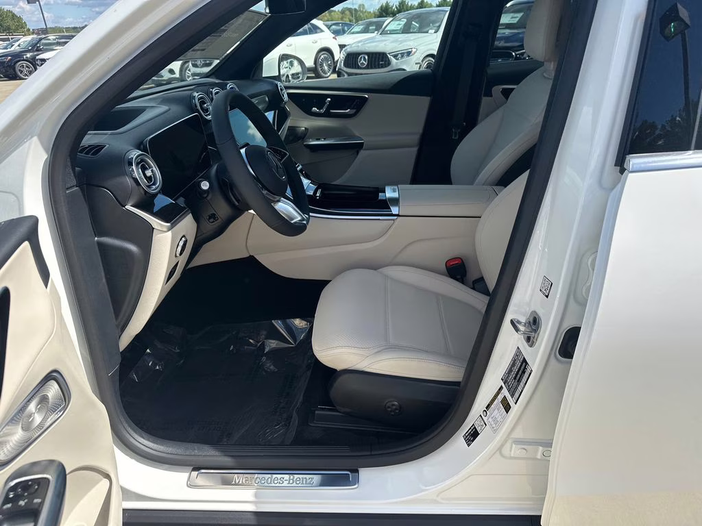 2026 White Mercedes-Benz GLC GLC 300 RWD SUV