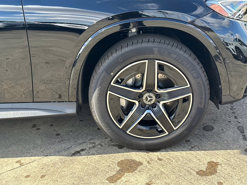 2026 Black Mercedes-Benz GLC GLC 300 RWD SUV