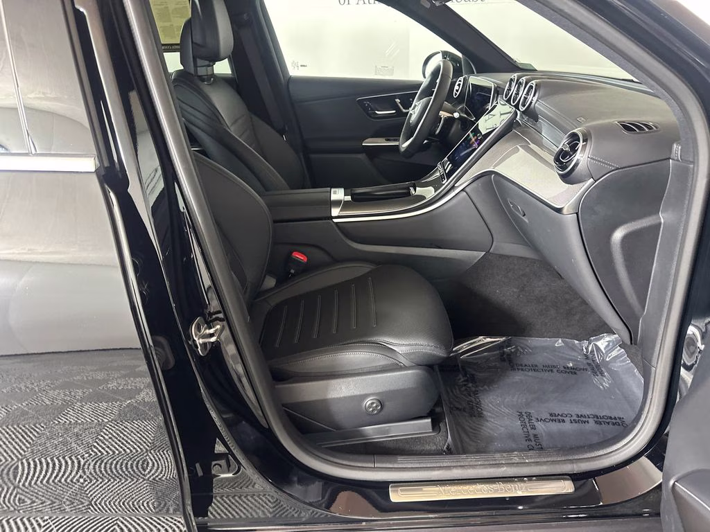 2026 Black Mercedes-Benz GLC GLC 300 RWD SUV